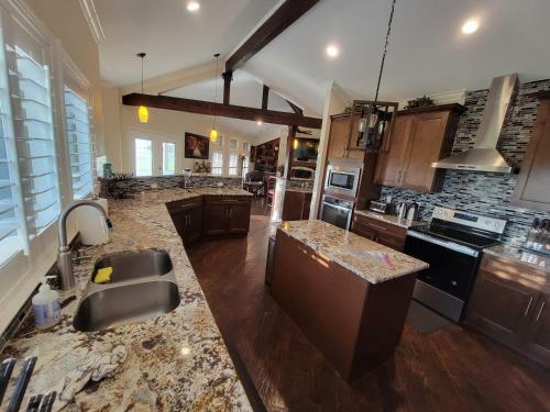 Newly Renovated Private Ranch Get-a-way