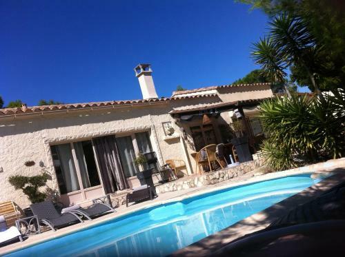Bed & Breakfast La Petite Maison Dans Les Pins