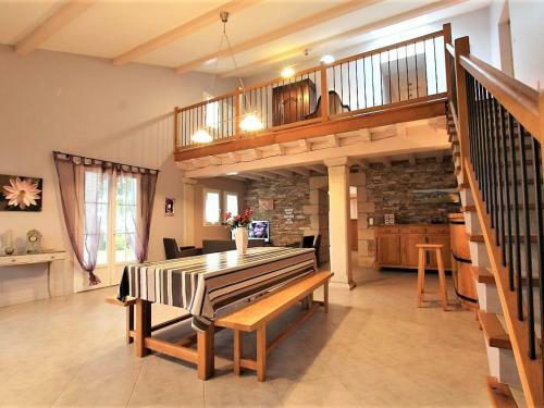 G�te Soura�de, 4 Pi�ces, 6 Personnes - Fr-1-384-401
