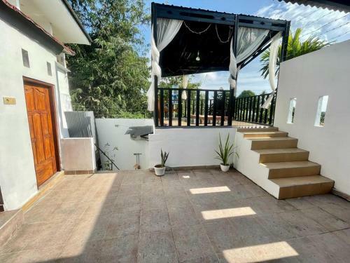 Budjamins Villa