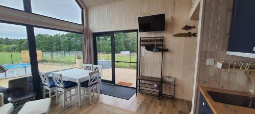 Domek Mazurski Ca?oroczny Nad Jeziorem Z Jacuzzi Spa