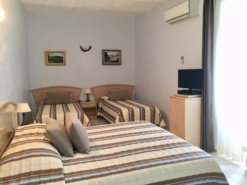 Hotel De La Plage Santa Vittoria