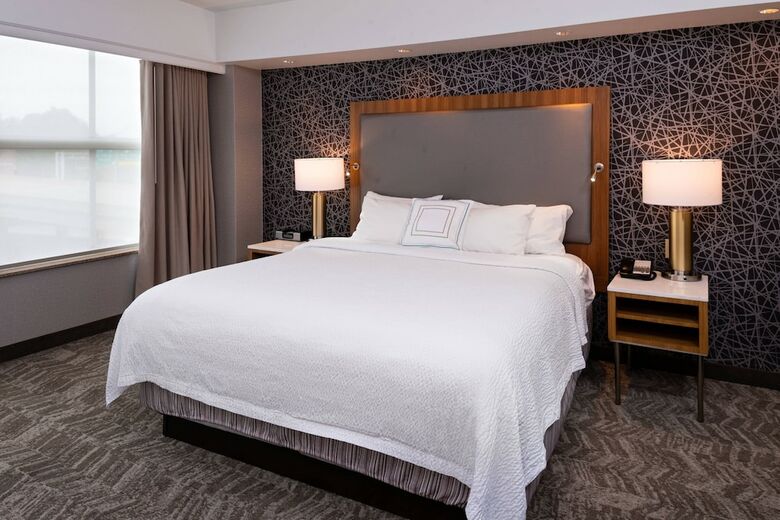Hotel Springhill Suites By Marriott Pittsburgh North Shore
