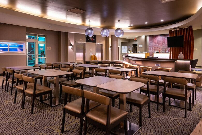 Hotel Springhill Suites By Marriott Pittsburgh North Shore