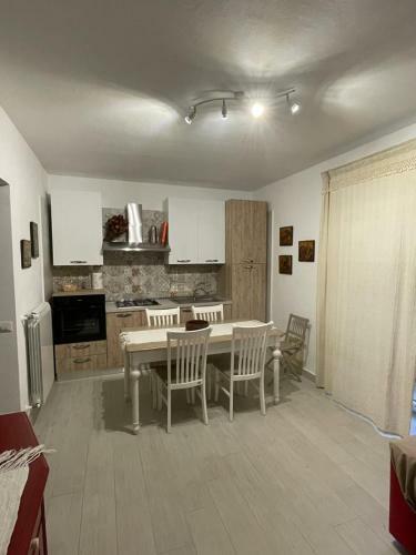 Casa Vacanza Al N.56 A Pollina