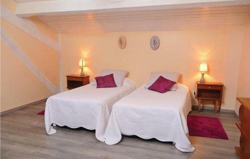 Holiday Home Le Vieux Pommier