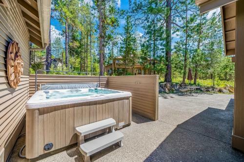 Luxury On Lassen
