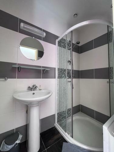 Bed & Breakfast Villa De L?eguille