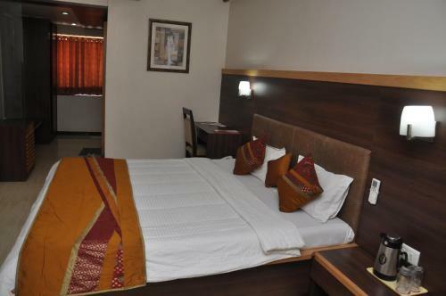 Hotel Rama Residency