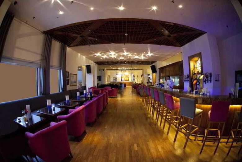Hotel St Raphael Resort