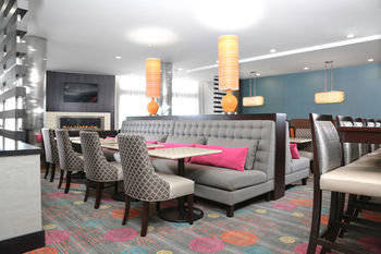 Hotel Holiday Inn Express Moline - Quad Cities Area
