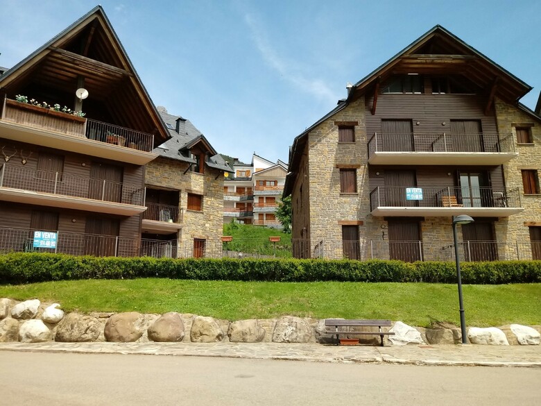 Apartamento Sallent De Gallego 3000