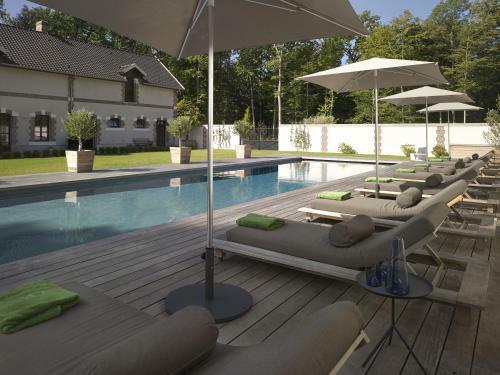 Bed & Breakfast Chateau De La Resle