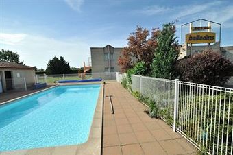 Hotel H�tel Balladins Ch�teaugay