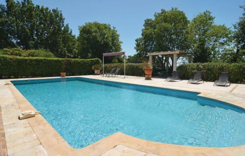 Holiday Home Aubais St-1314