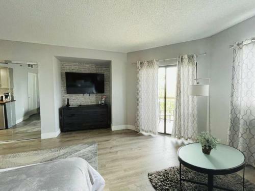 Apartamento Gorgeous Studio Near Parks And Convention Center