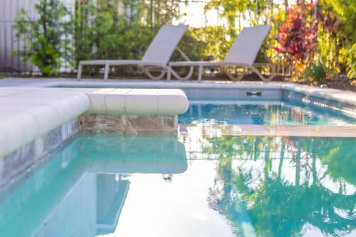 Comfy Modern House W Pool Perfect Location
