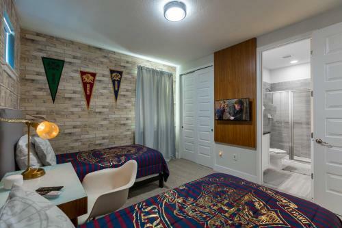 Comfy Modern House W Pool Perfect Location