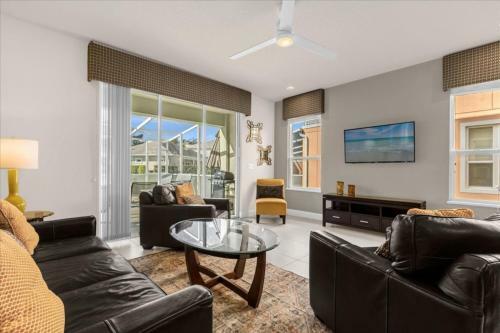4 Bedrooms- 3 Bathrooms- Serenity 1521 Rc
