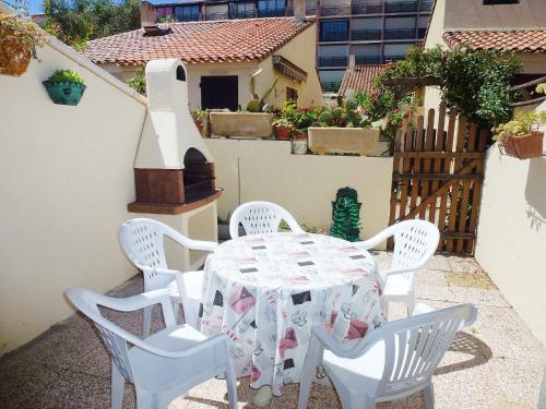Holiday Home Le Grau-du-roi