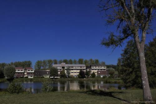 Hotel Du Lac La Mezelle