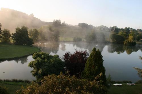 Hotel Du Lac La Mezelle