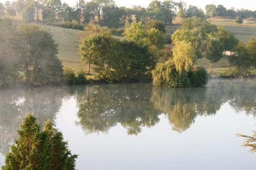 Hotel Du Lac La Mezelle