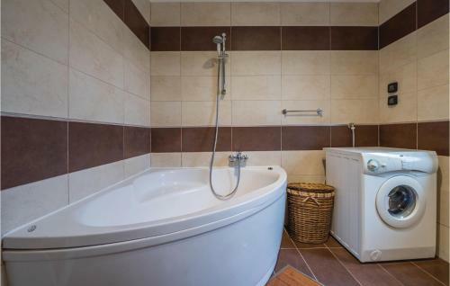 Holiday Home Radeki Polje I