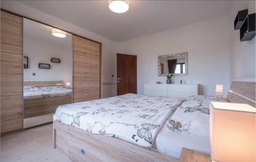 Holiday Home Radeki Polje I