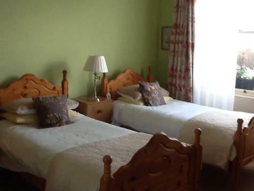 Hostal The Old Cable Historic House & Seafood Restaurant