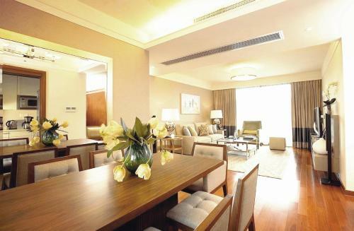 Aparthotel Lanson Place Jin Qiao Residence