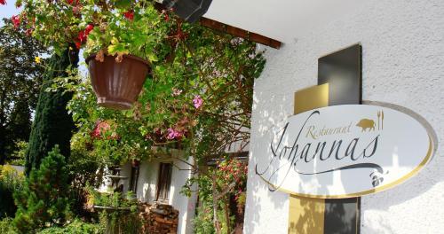 Hotel Neumayr