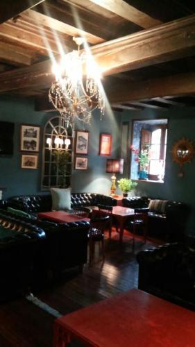 Hotel Balaitus (.)