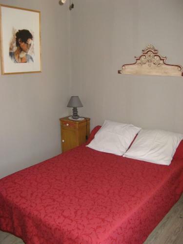 Hotel Logis Auberge De Forg�s