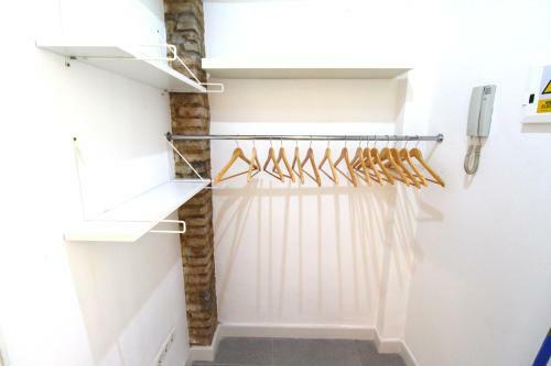 Apartamento Piso En El Carmen Cerca Del Mercado Central