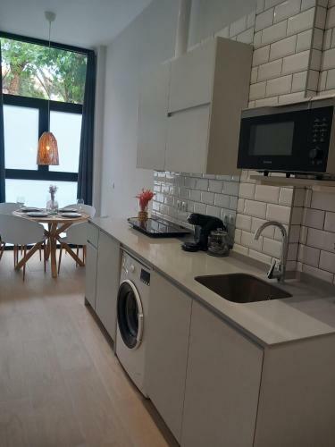 Hostal Florit Flats - The Serreria Rooms