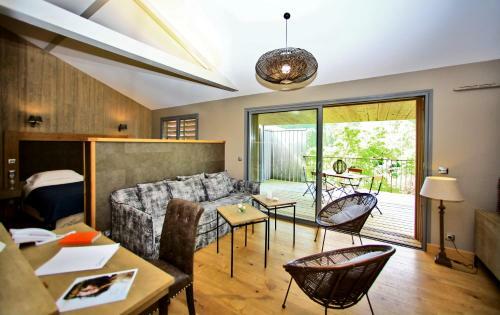 Hotel Les Glycines