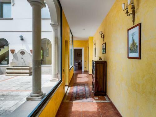 Villa Architectural Jewel Between Sea And Mountains