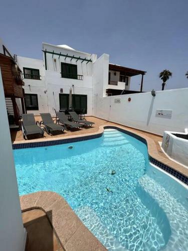 The Sallies - 3 Bedroom Villa With Private Pool