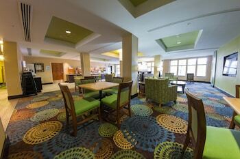Hotel Holiday Inn Express And Suites Winchester