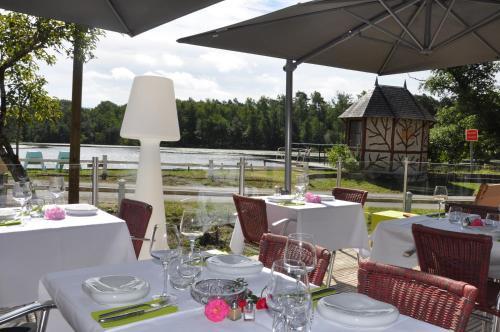 Hotel -restaurant Le Moulin De Villiers
