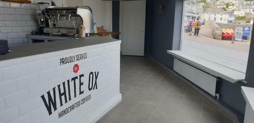 Ship And Castle Hotel