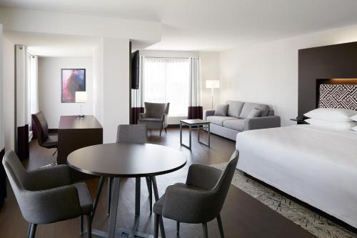 Hotel Four Points By Sheraton L�vis