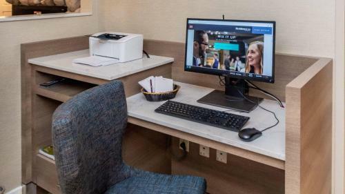 Hotel Residence Inn Anchorage Midtown