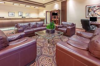 Ramada Plaza Calgary Airport Hotel And Conference Centre