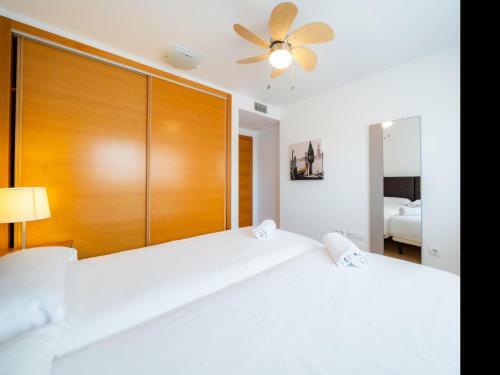 Sun And Golf Apartment By Rentalole