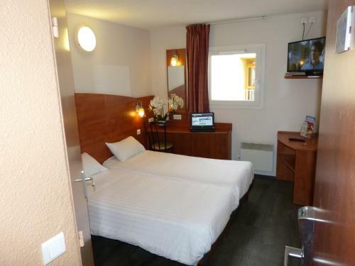 Best Hotel Reims La Pompelle