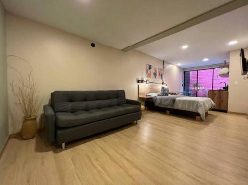 Apartamento Loft Cerca Del Palacio de Exposiciones Nid102