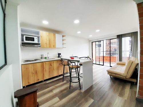 Medellin Apartamento En Laureles