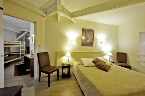 Hotel H�tel Les Remparts